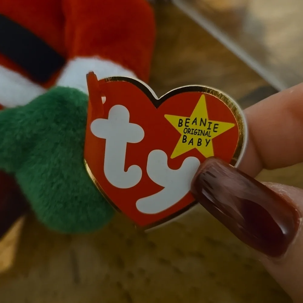Ty Santa beanie baby, December, 1998 With Case